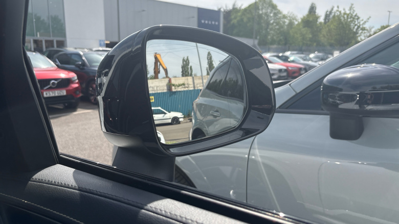 Volvo Xc90 2.0 B5P [250] R DESIGN 5dr AWD Gtron Petrol Estate